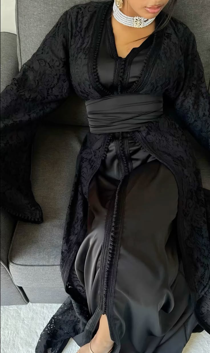 Caftan Noir Royal